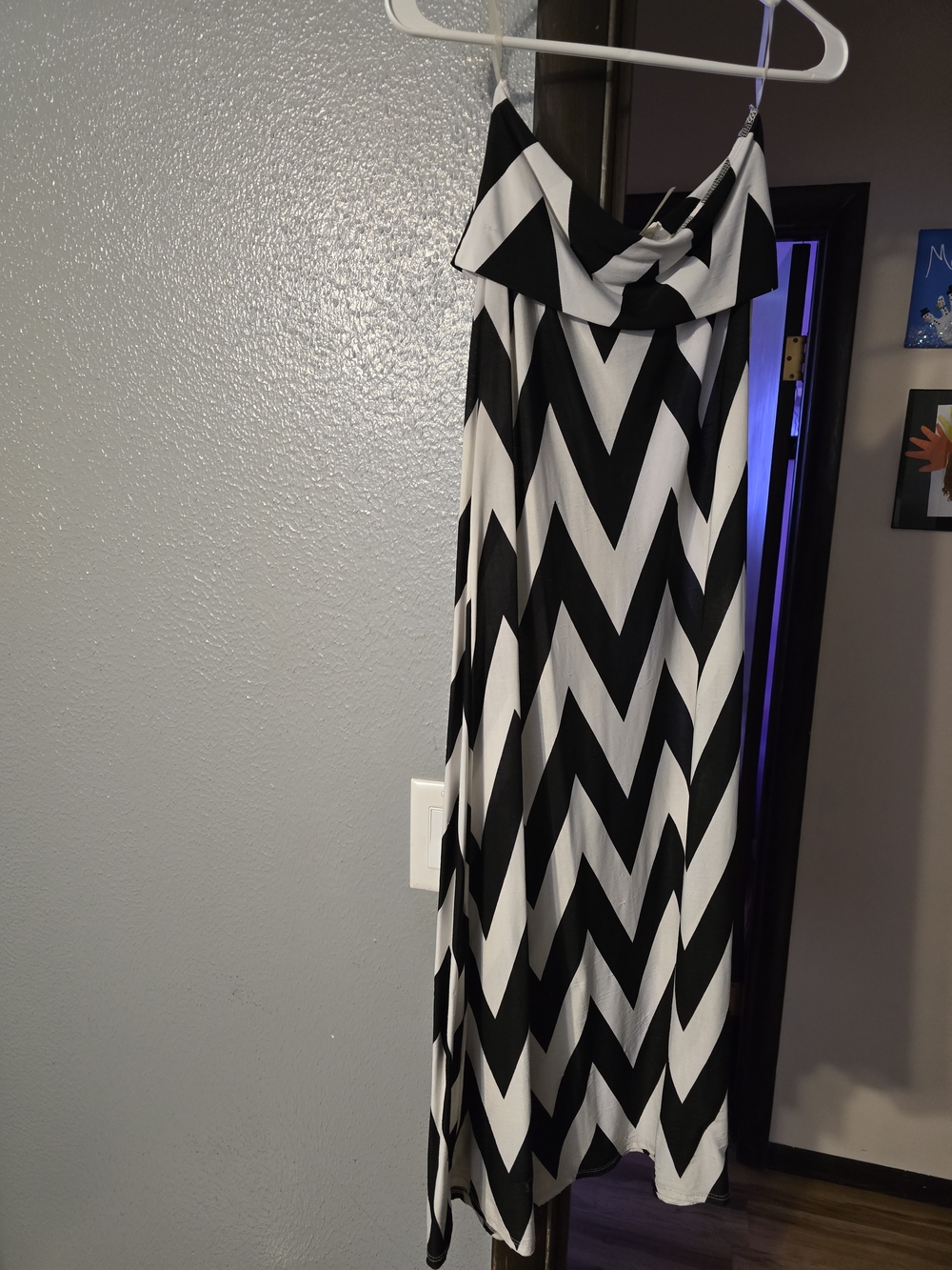 Moa Moa Black and White Chevron Maxi Skirt